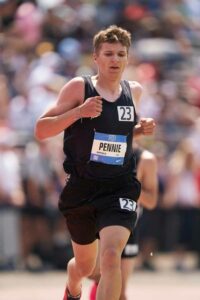 Brodie Pennie in the 3,000 metre at OFSAA.