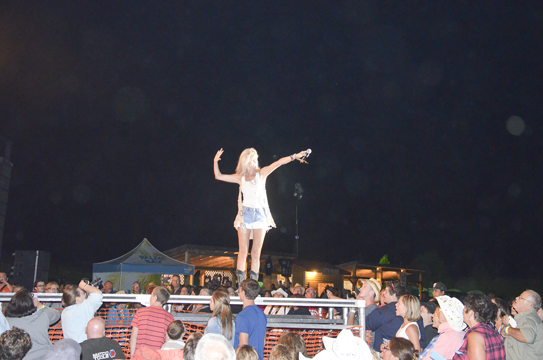 Entertainer Beverly Mahood kept the crowd pumped both as one of the main acts and as an emcee throughout the weekend.