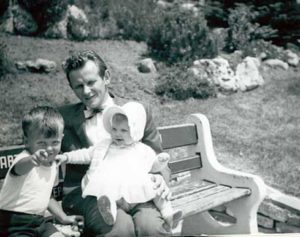 In Collingwood, Blue Mountain in 1962, Helmut with Gary and Susan.