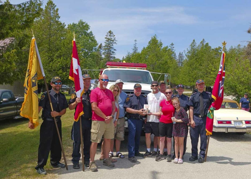 The Tehkummah First Responders Team received a donation from South Baymouth businesses.