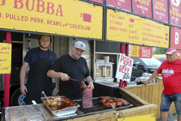 Nick Korarianigis of Bubba Lou’s barbecue was one of four ribbers on hand at Homecoming Weekend celebrations.