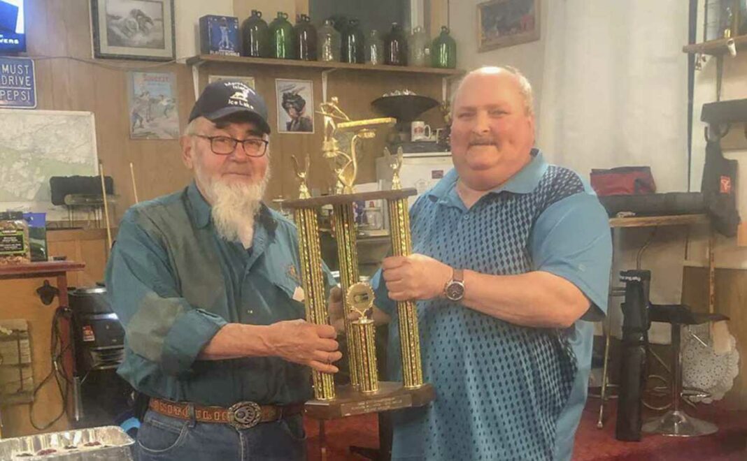 From, left, are Manitoulin Pool League B team winner Jim Emery of Gore Bay and A team winner John Szewczyk of Mindemoya.